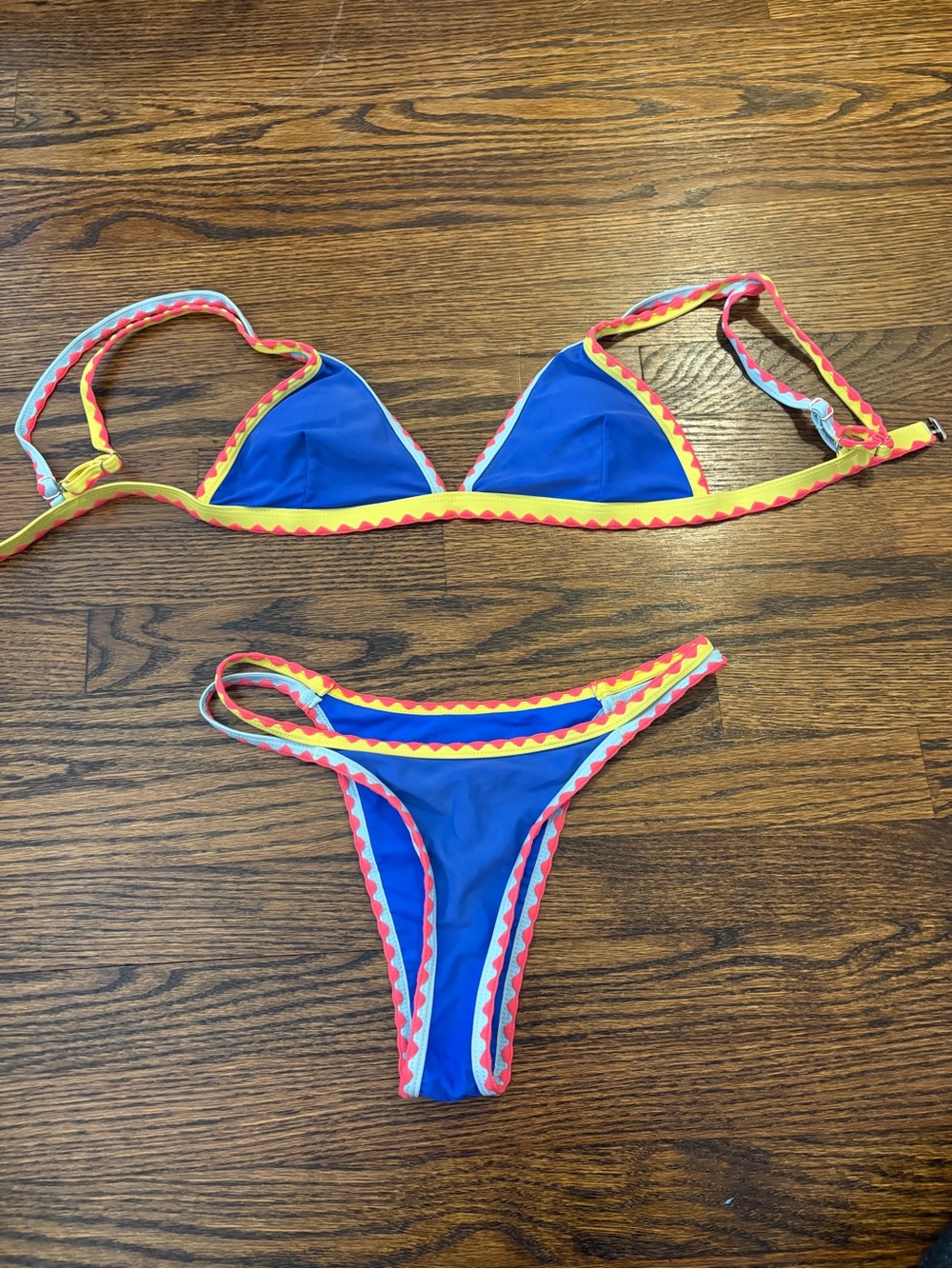 Triangle bikini